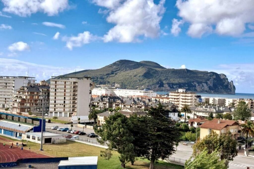 Apartmán Apartamento En Laredo Exteriér fotografie