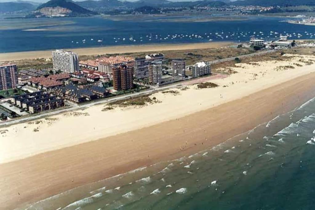 Apartmán Apartamento En Laredo Exteriér fotografie